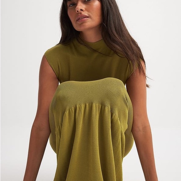 NWT! NA-KD Olive Green Maxi Dress - Picture 4 of 8